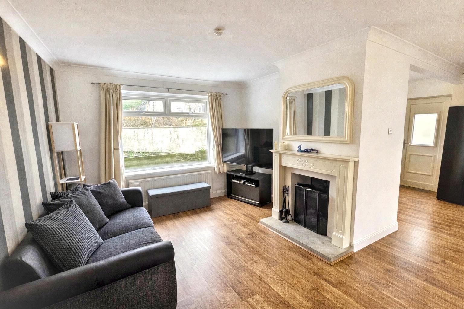 3 bed semi-detached house for sale in Heather View, Skipton, BD23 2SD  - Property Image 4