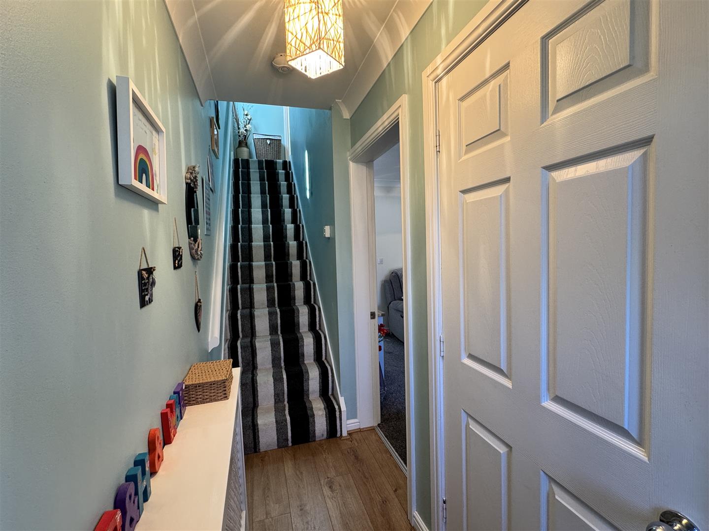2 bed town house for sale in Reevy Road, Bradford, BD6 3PU  - Property Image 5