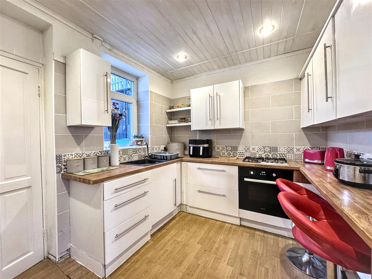 2 bed terraced house for sale in Lidget, Oakworth, Keighley, BD22 7HH 2