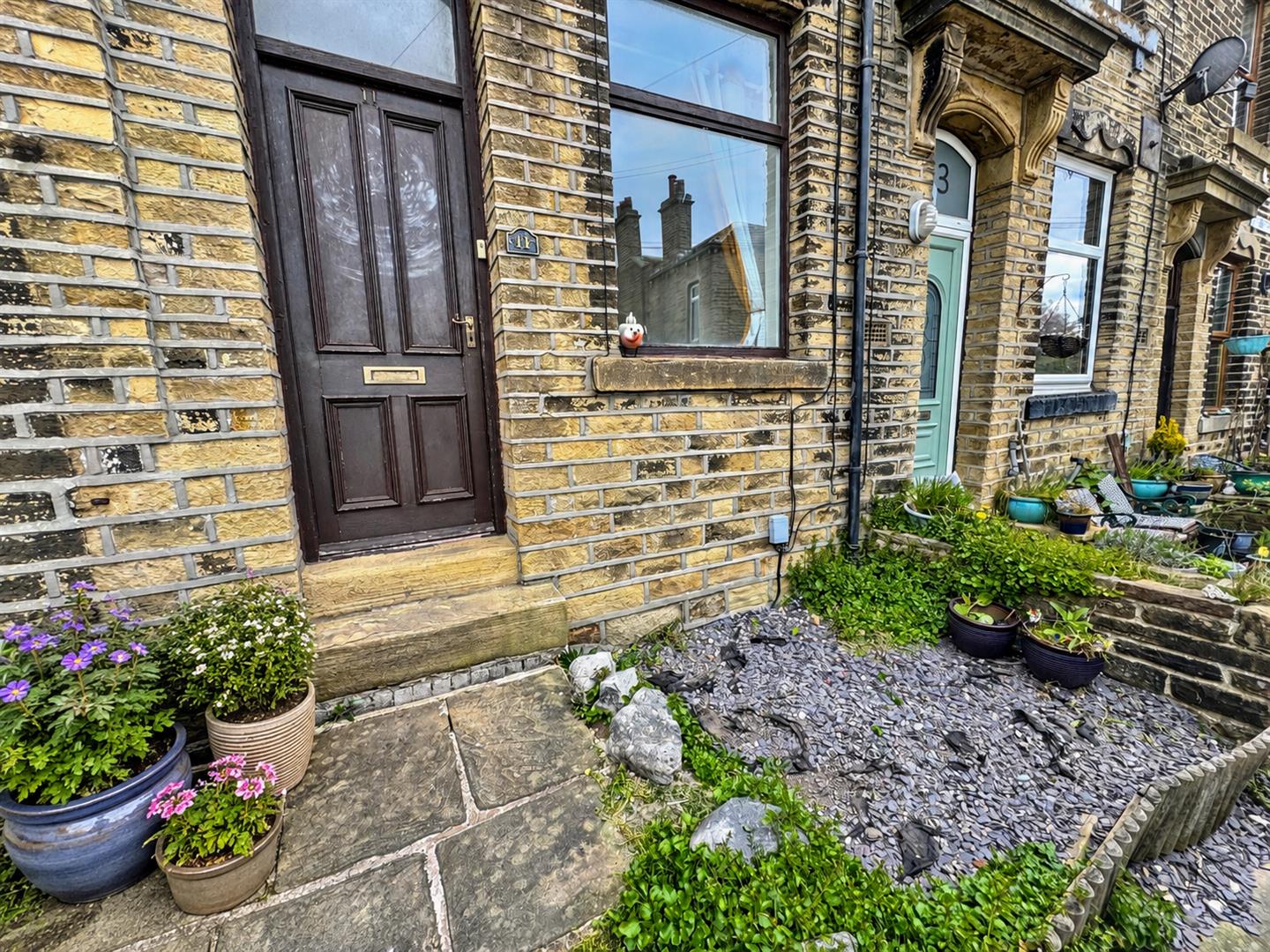 3 bed terraced house for sale in Prospect Terrace, Riddlesden, Keighley, BD20 5PP  - Property Image 9