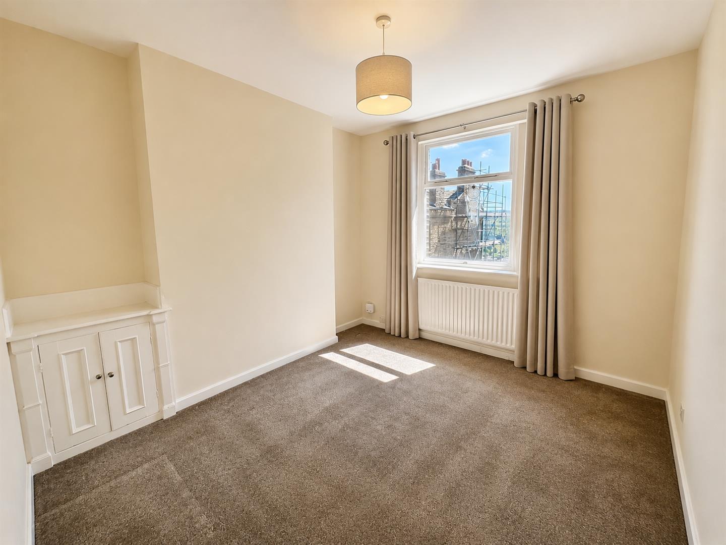 3 bed terraced house for sale in Prospect Terrace, Riddlesden, Keighley, BD20 5PP  - Property Image 2