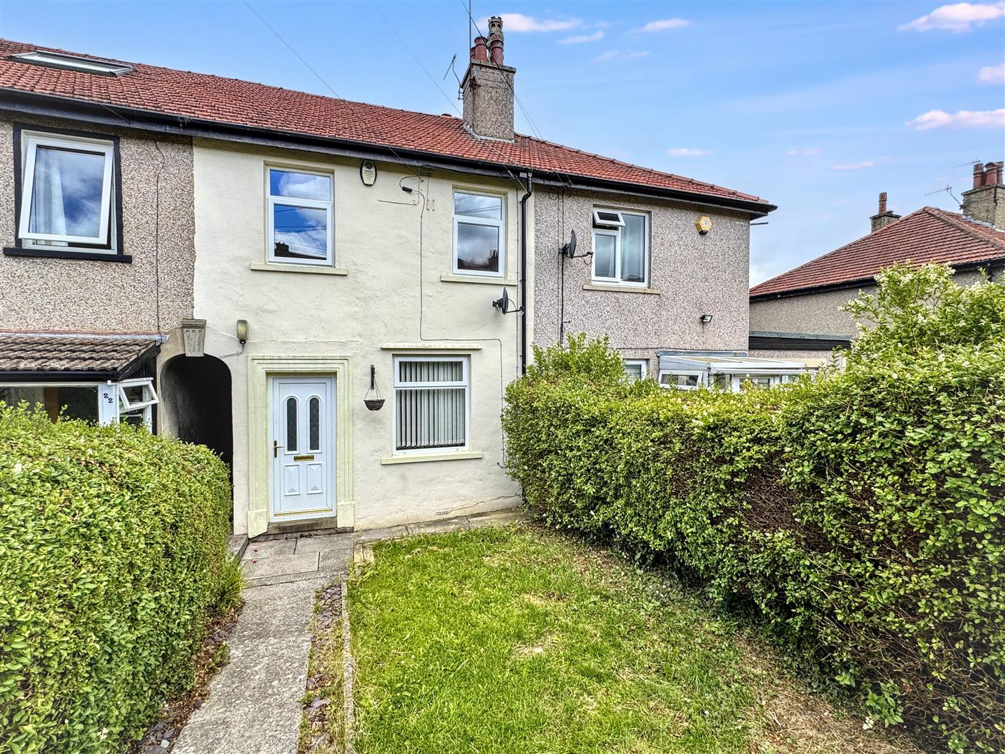 3 bed town house for sale in Sunnyhill Avenue, Keighley, BD21 1RX  - Property Image 1