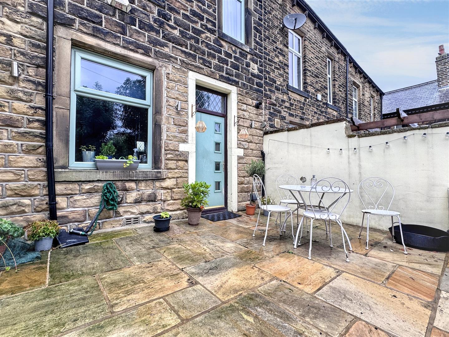 2 bed terraced house for sale in Clayton Terrace, Cullingworth, Bradford, BD13 5DR  - Property Image 4