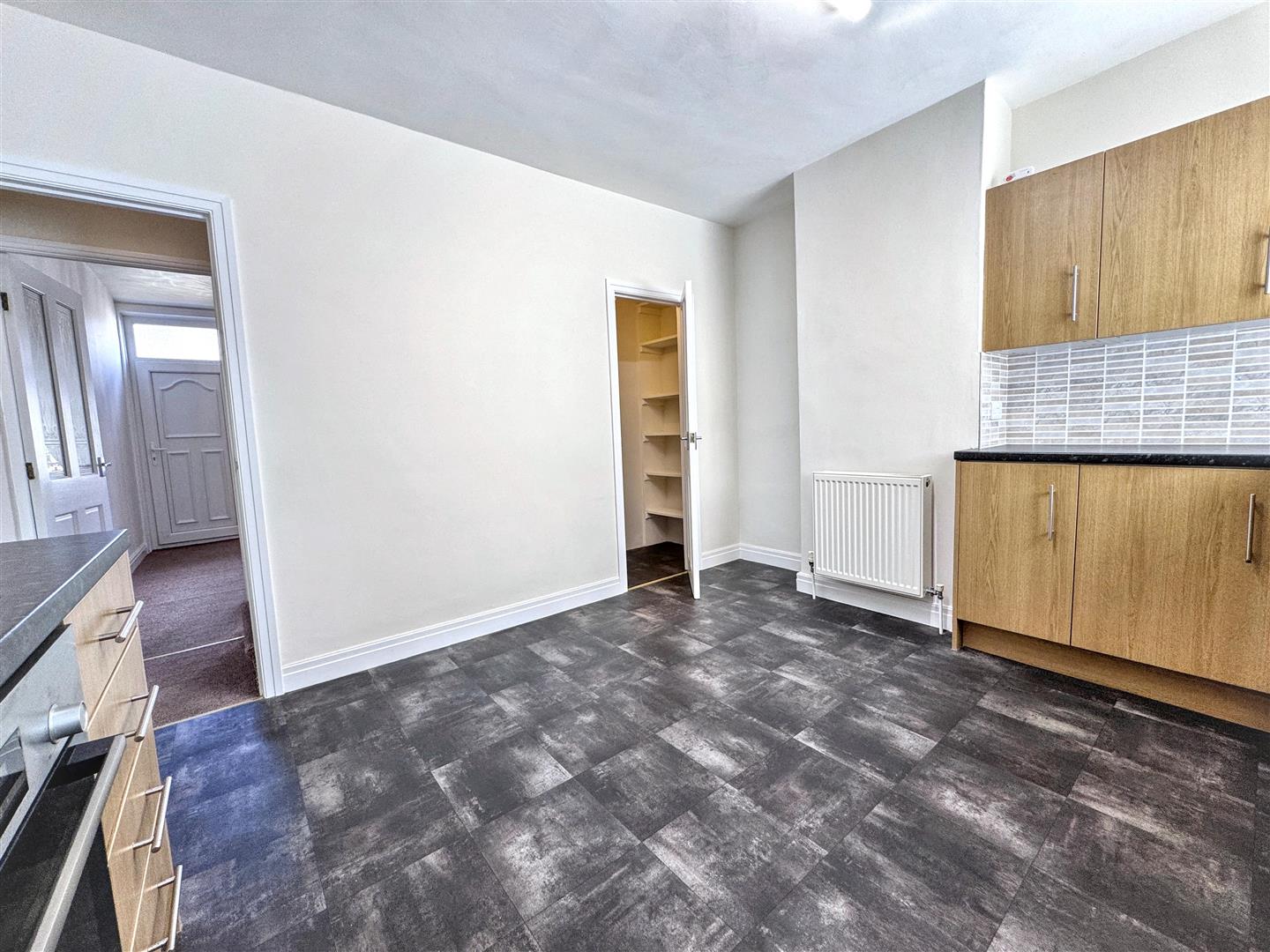 2 bed end of terrace house for sale in Mannville Walk, Keighley, BD22 6AQ 4