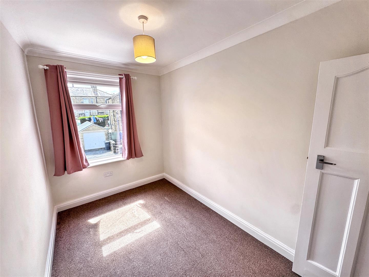 2 bed end of terrace house for sale in Mannville Walk, Keighley, BD22 6AQ  - Property Image 10