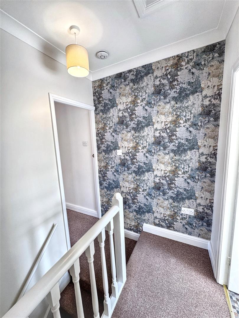 2 bed end of terrace house for sale in Mannville Walk, Keighley, BD22 6AQ 6