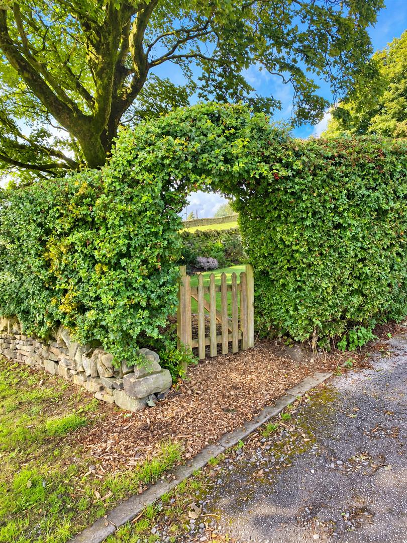 4 bed barn conversion for sale in Todley Hall Road, Oakworth, Keighley, BD22 0QB  - Property Image 29