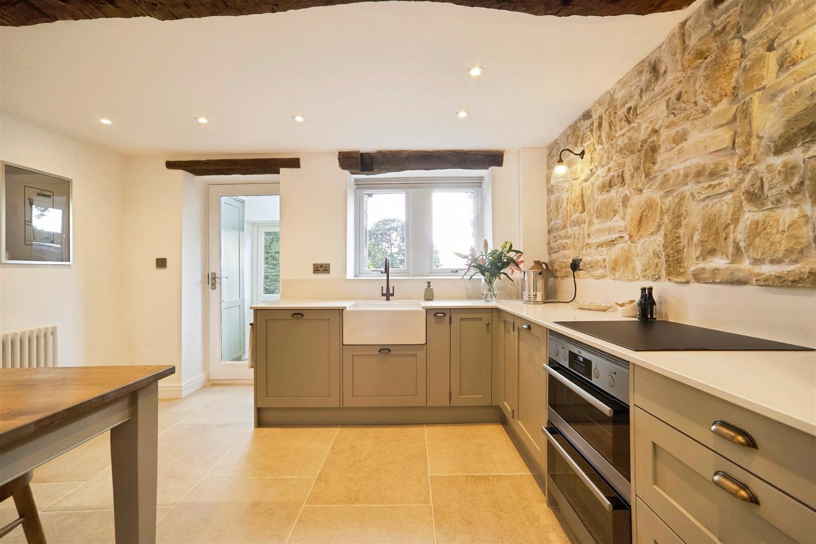 4 bed barn conversion for sale in Todley Hall Road, Oakworth, Keighley, BD22 0QB 2