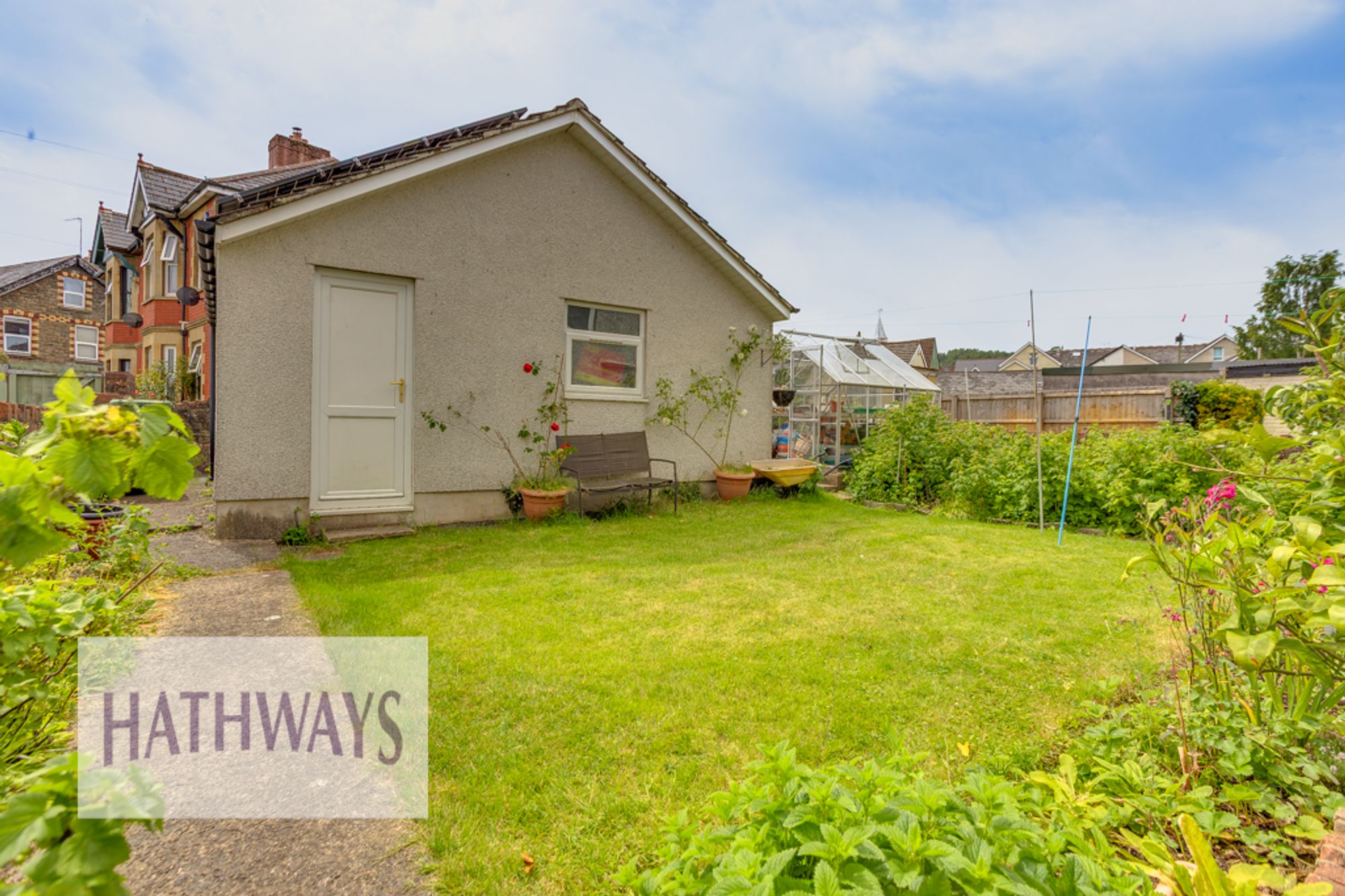 6 bed semi-detached house for sale in Park View, Pontypool 60