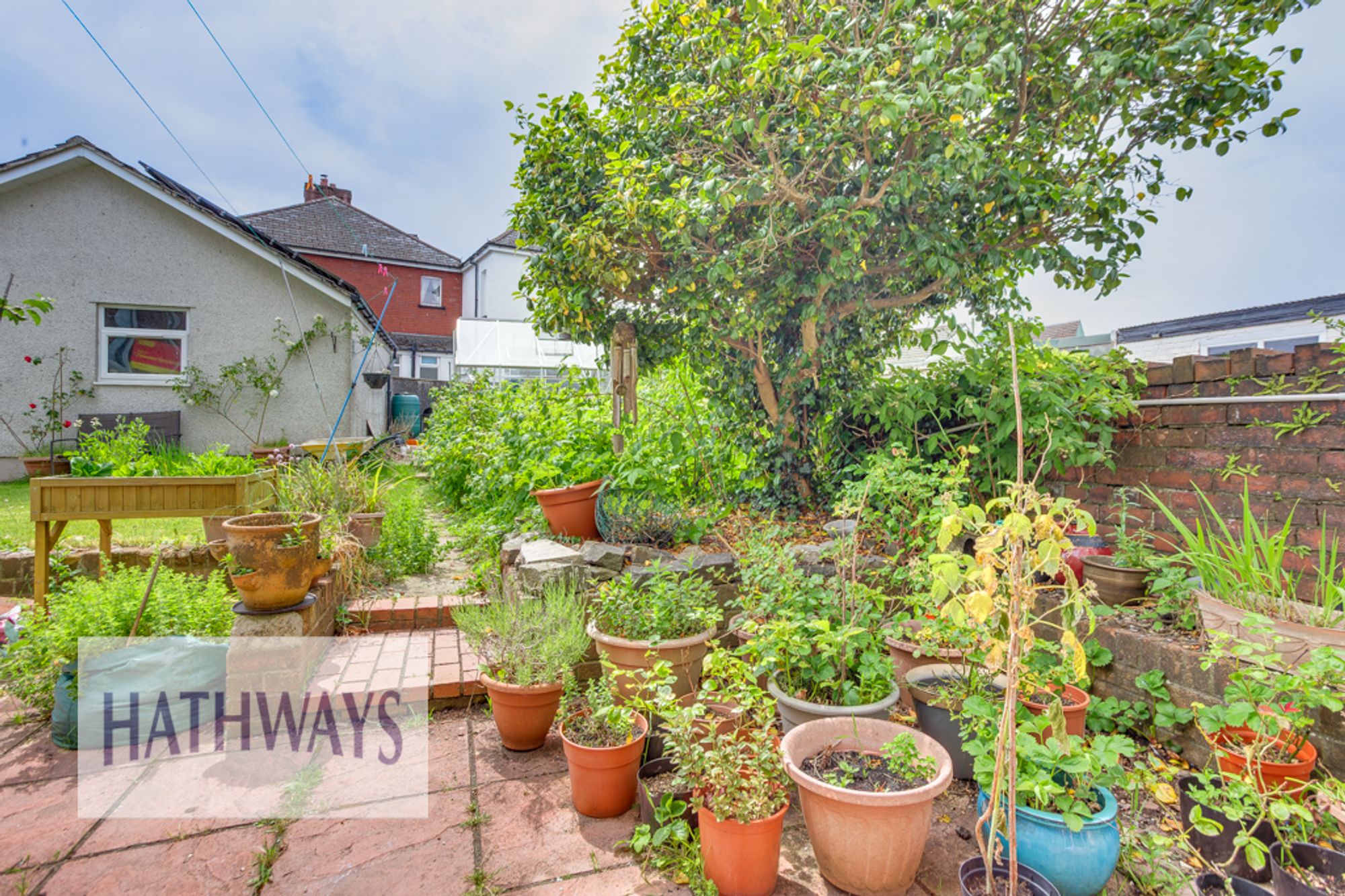 6 bed semi-detached house for sale in Park View, Pontypool 56