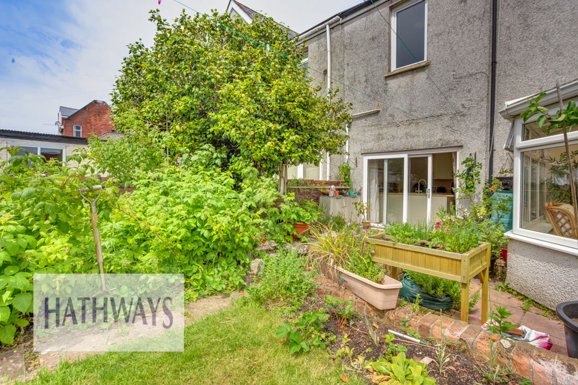6 bed semi-detached house for sale in Park View, Pontypool 53