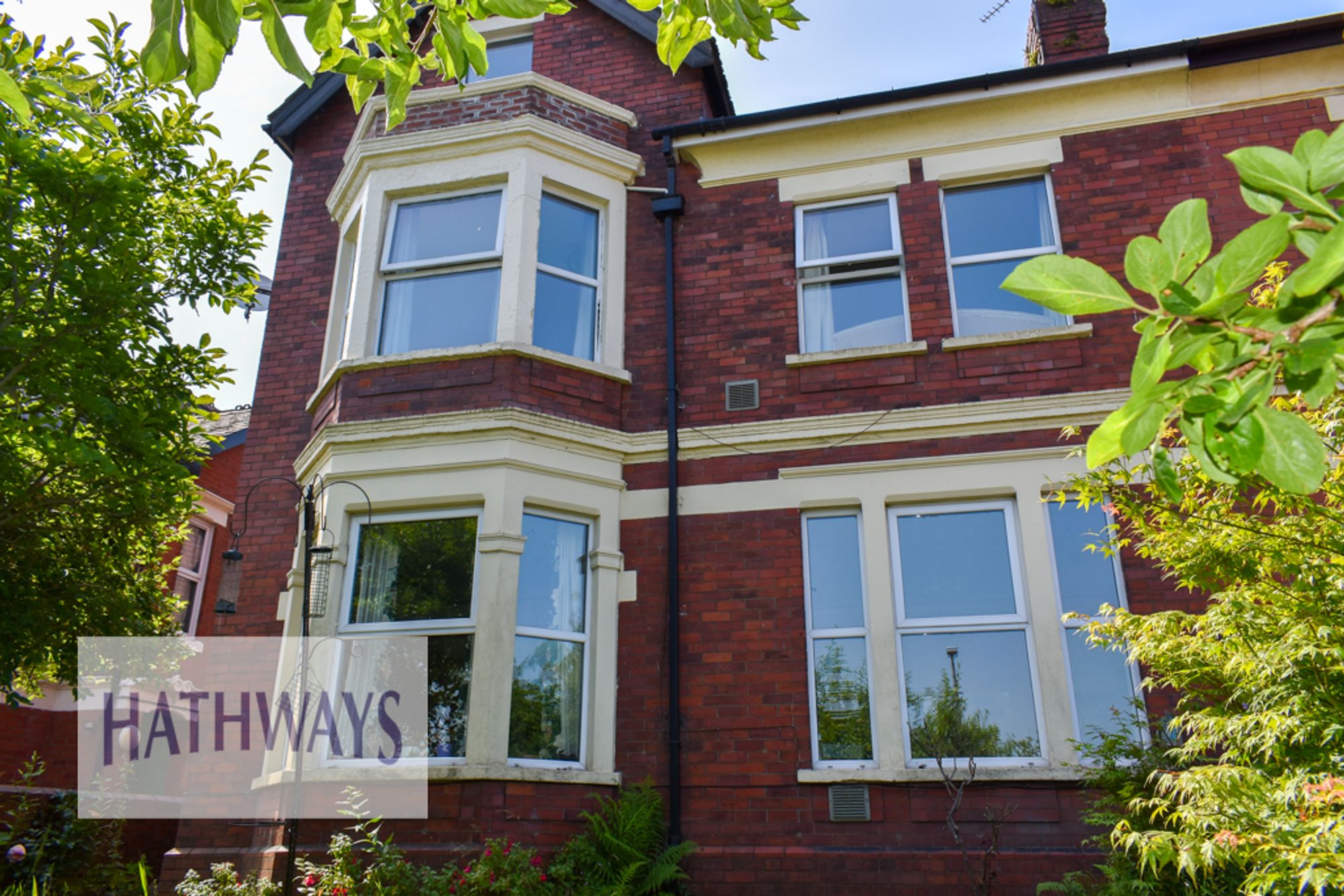 6 bed semi-detached house for sale in Park View, Pontypool  - Property Image 1