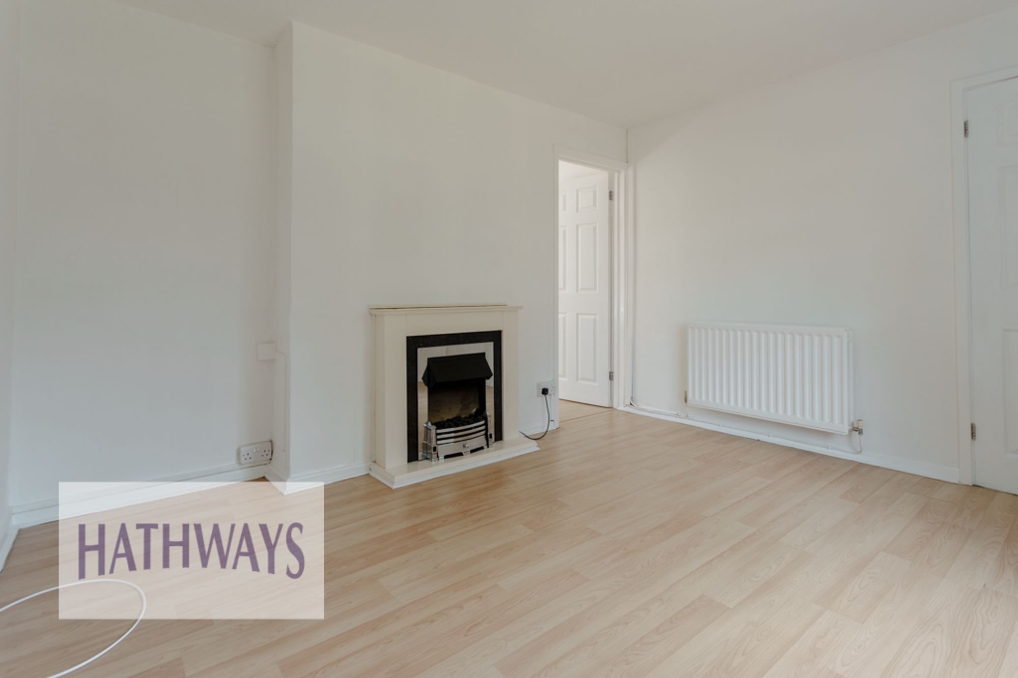 3 bed mid-terraced house to rent in Caernarvon Crescent, Llanyravon, NP44  - Property Image 7