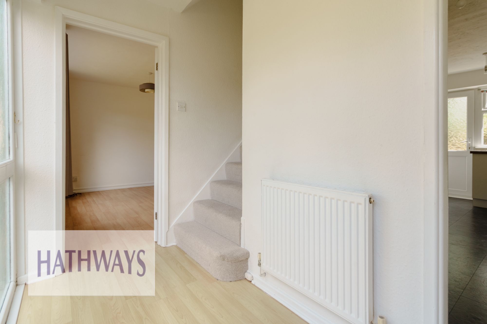 3 bed mid-terraced house to rent in Caernarvon Crescent, Llanyravon, NP44  - Property Image 2