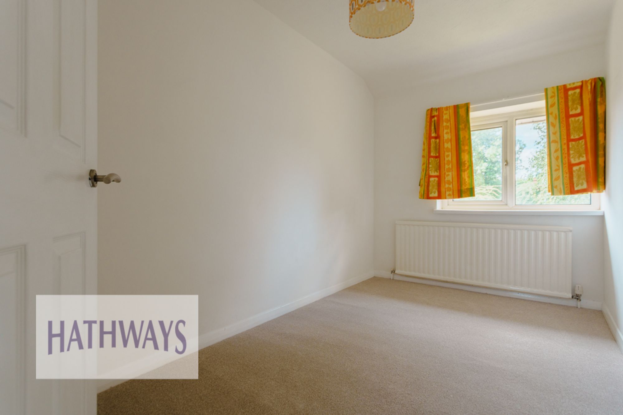 3 bed mid-terraced house to rent in Caernarvon Crescent, Llanyravon, NP44  - Property Image 24
