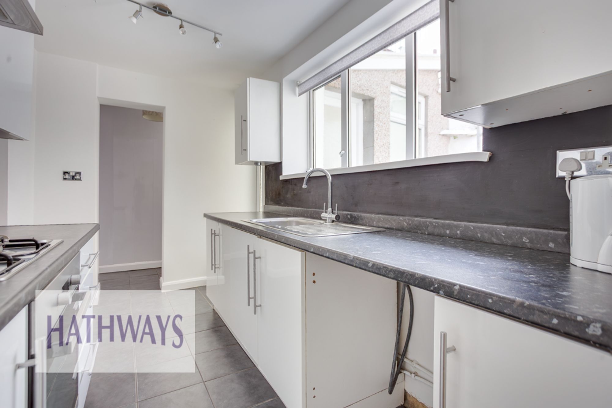 2 bed mid-terraced house for sale in Snatchwood Road, Pontypool 13