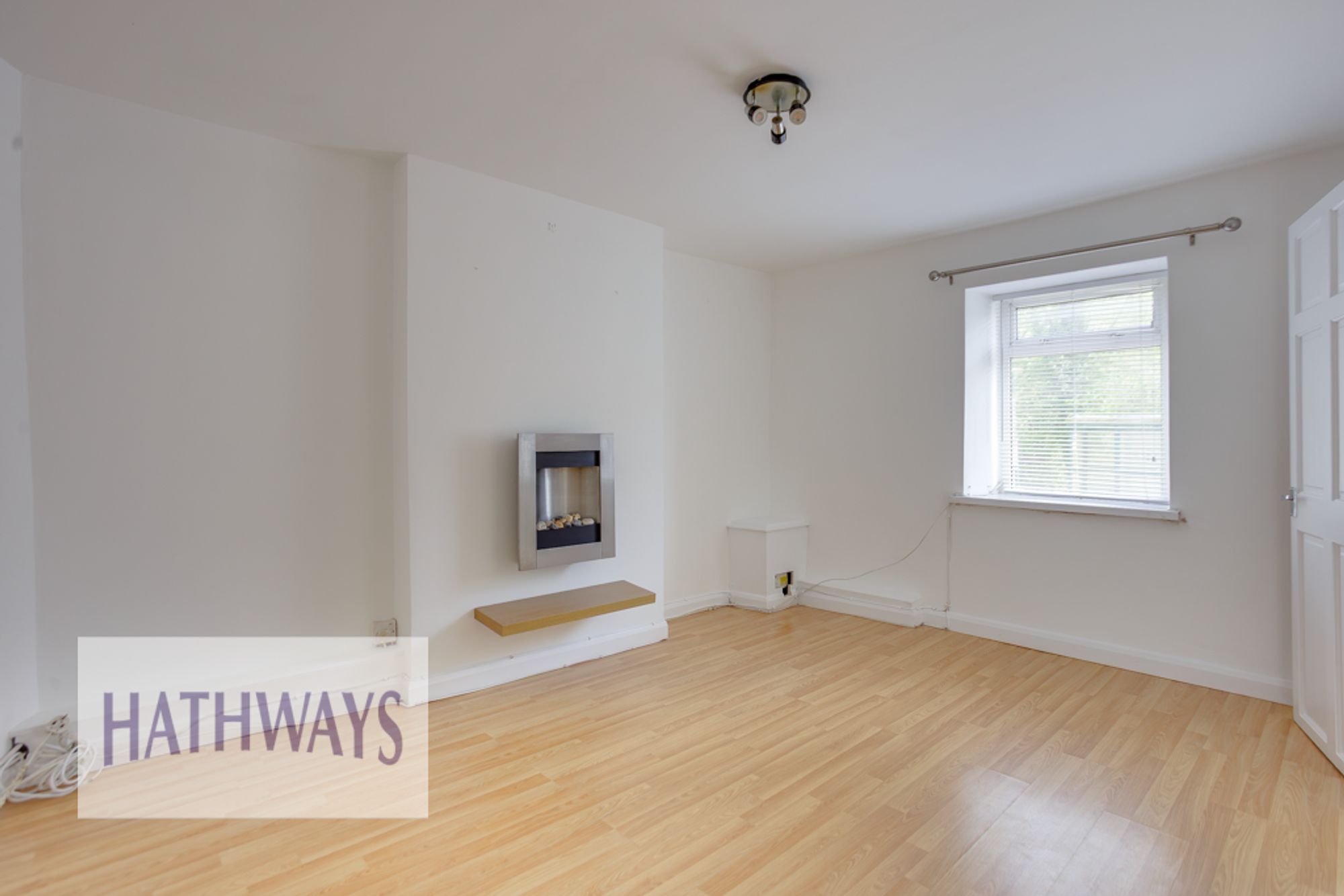 2 bed mid-terraced house for sale in Snatchwood Road, Pontypool  - Property Image 7