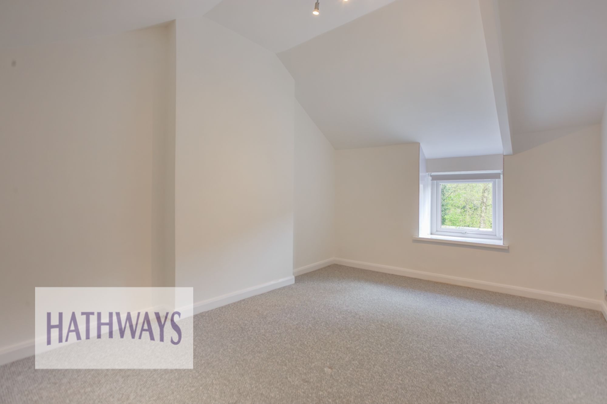 2 bed mid-terraced house for sale in Snatchwood Road, Pontypool 26