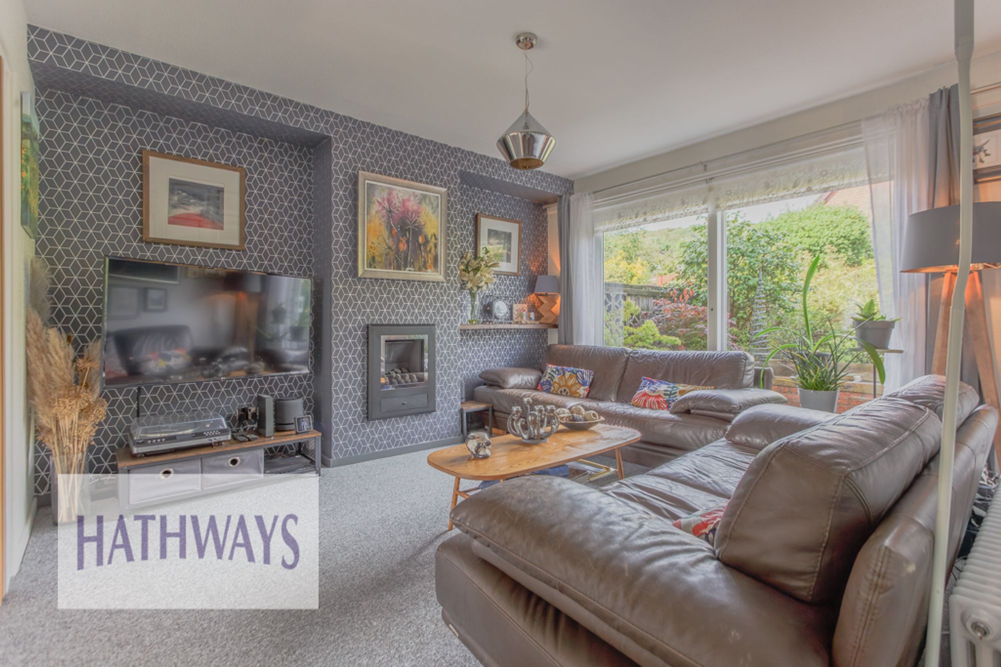 3 bed semi-detached house for sale in Home Farm Close, Newport  - Property Image 5