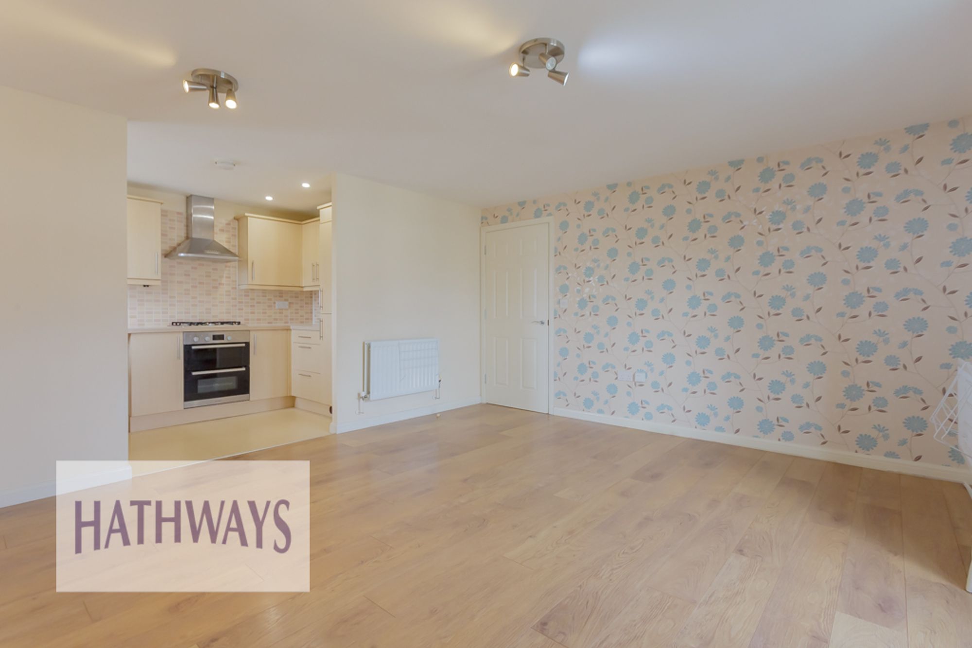 2 bed flat to rent in Flavius Close, Caerleon, NP18 6