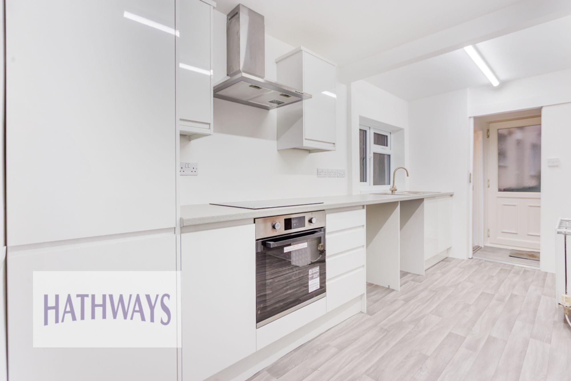 3 bed end of terrace house for sale in Belle Vue Close, Cwmbran  - Property Image 11