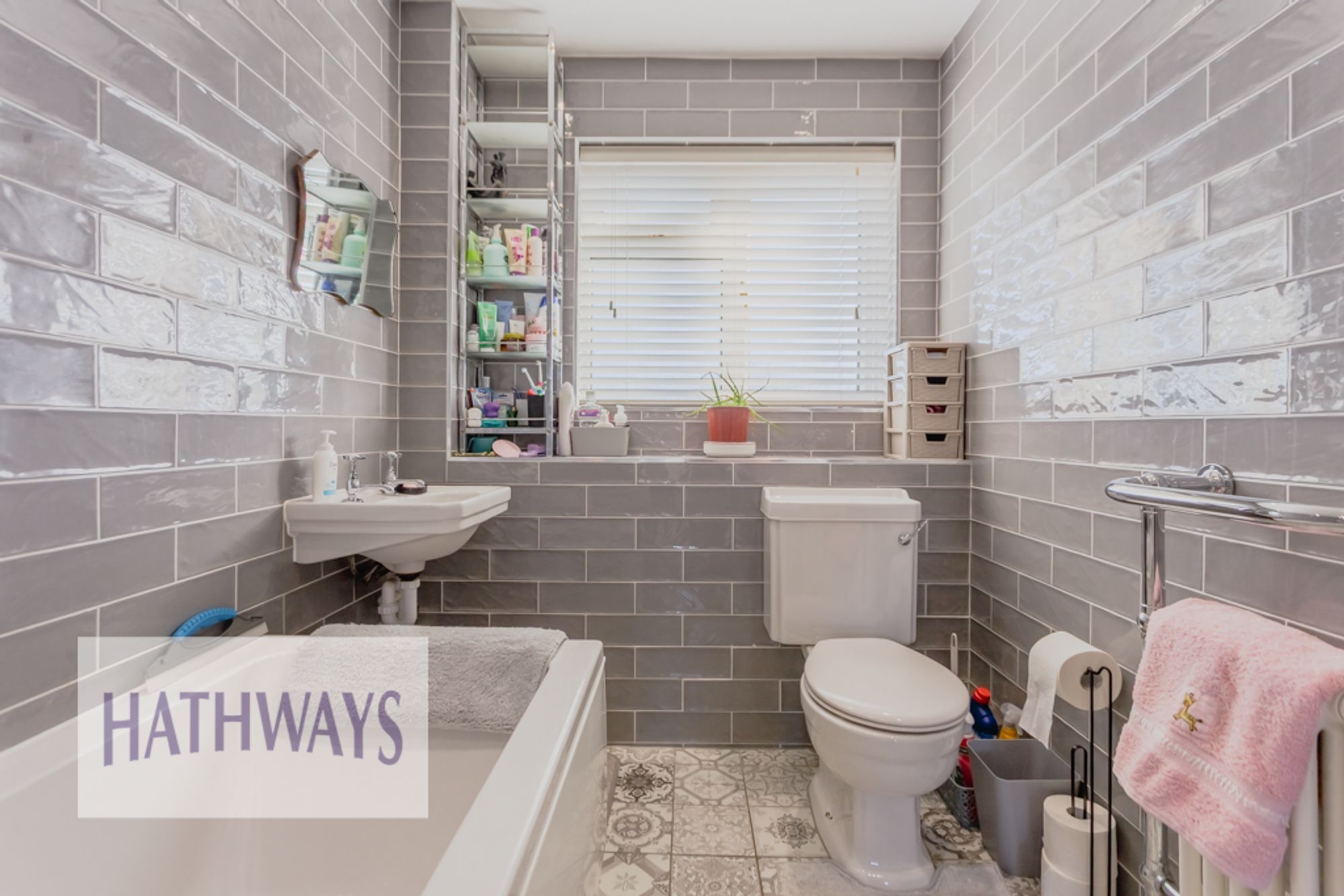 3 bed semi-detached house for sale in Pine Tree Road, Pontypool 24