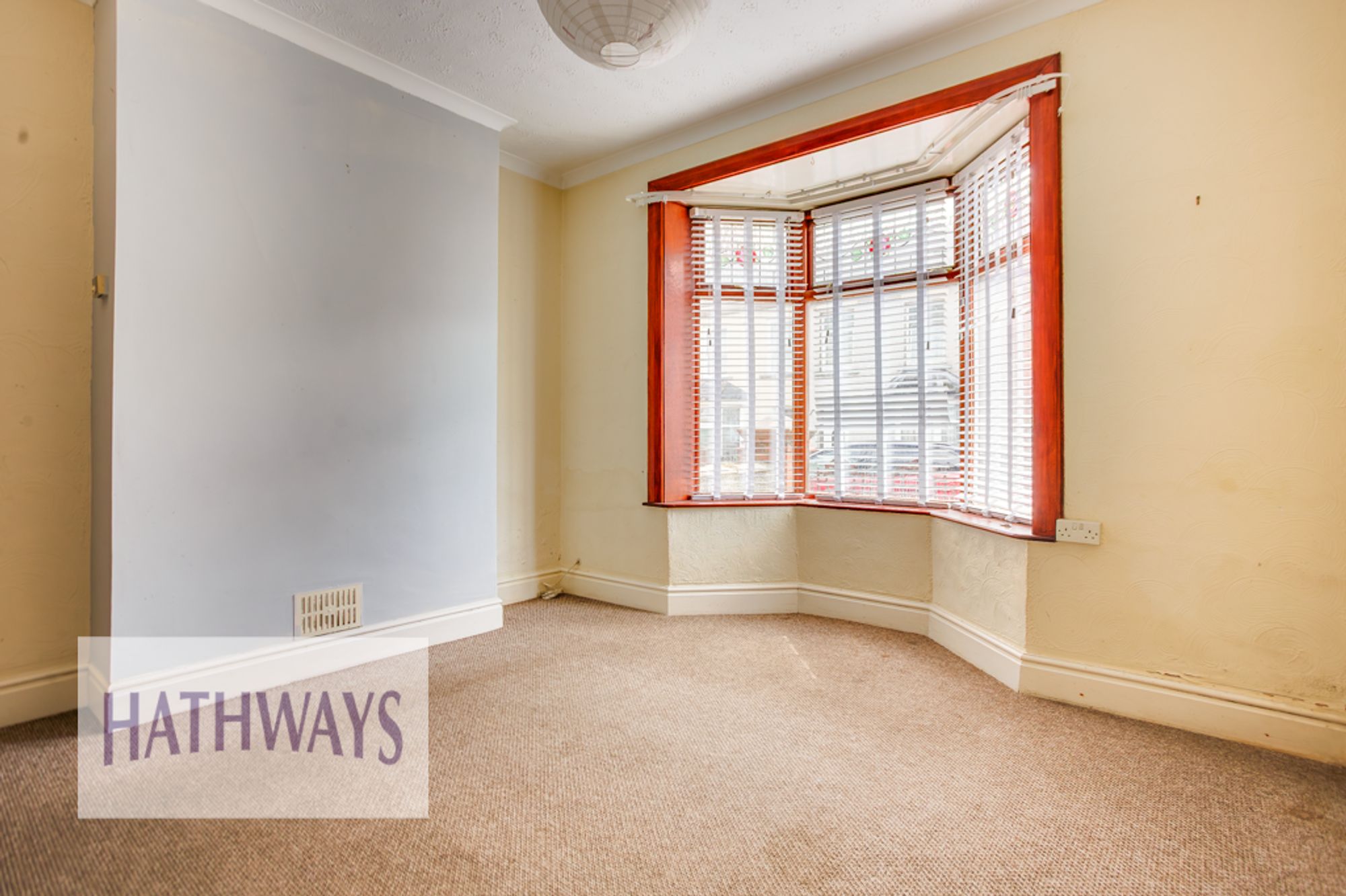 3 bed mid-terraced house for sale in Godfrey Road, Cwmbran  - Property Image 4
