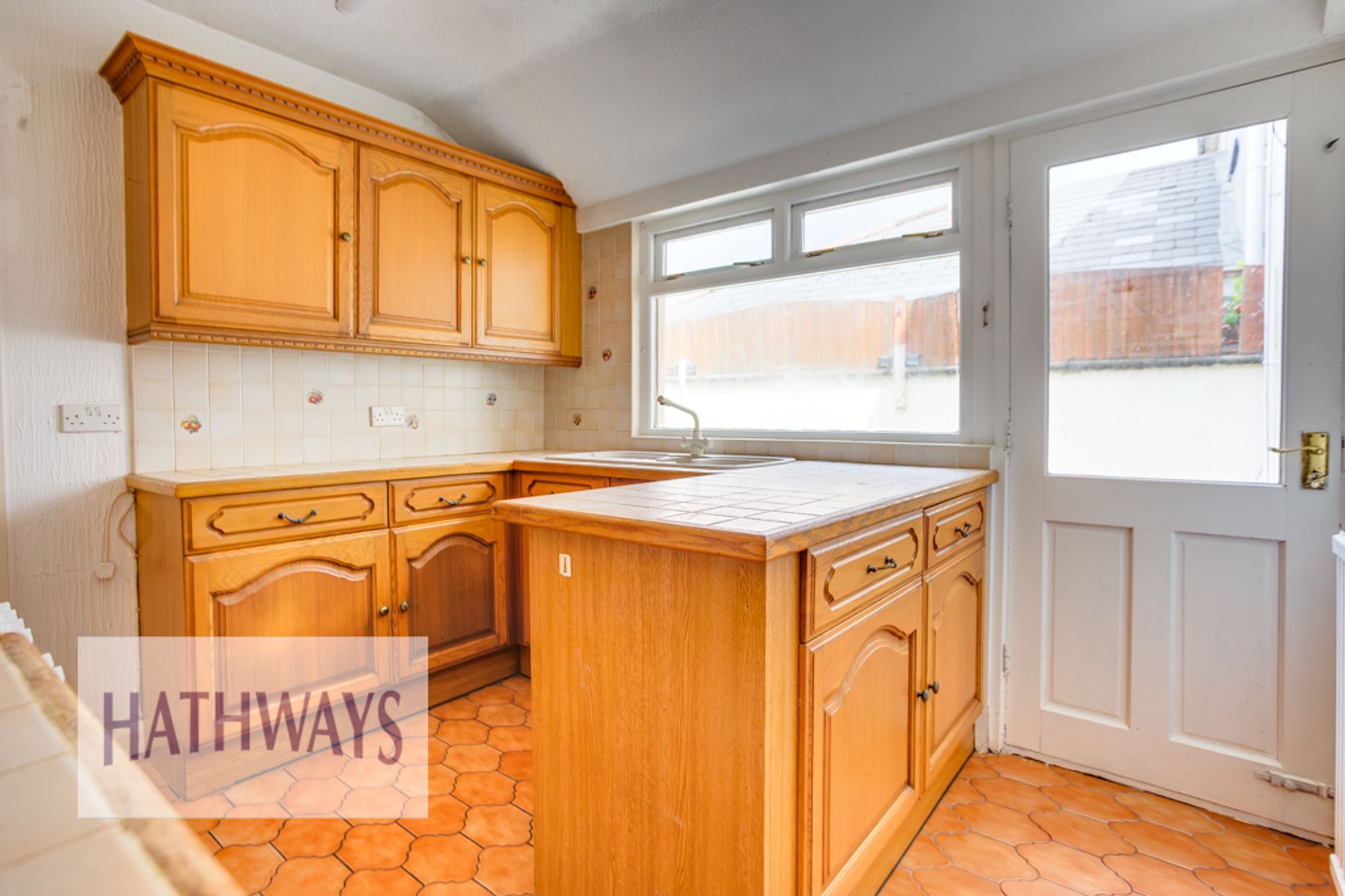 3 bed mid-terraced house for sale in Godfrey Road, Cwmbran  - Property Image 11