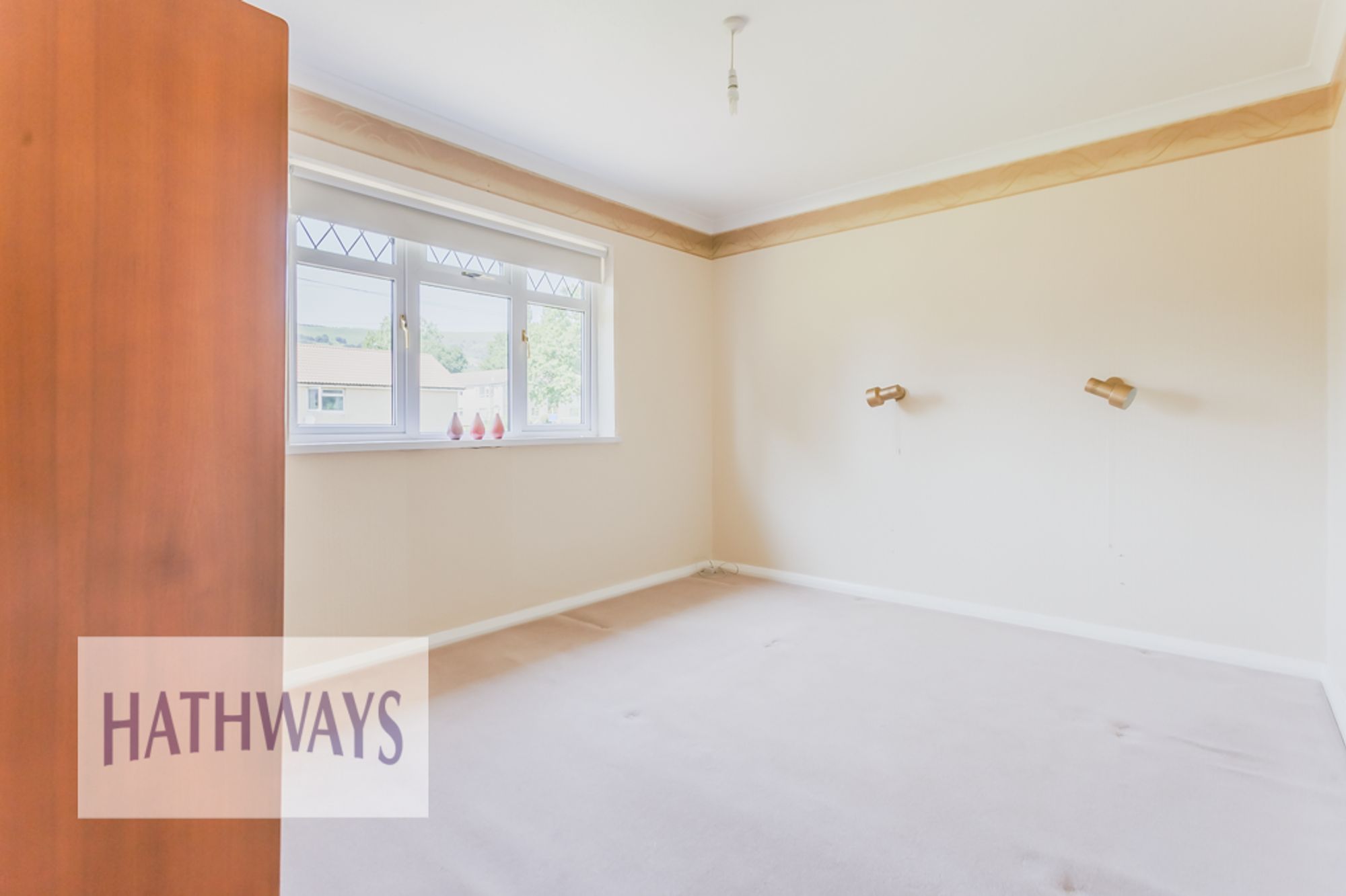 3 bed mid-terraced house for sale in Presteigne Walk, Cwmbran  - Property Image 21