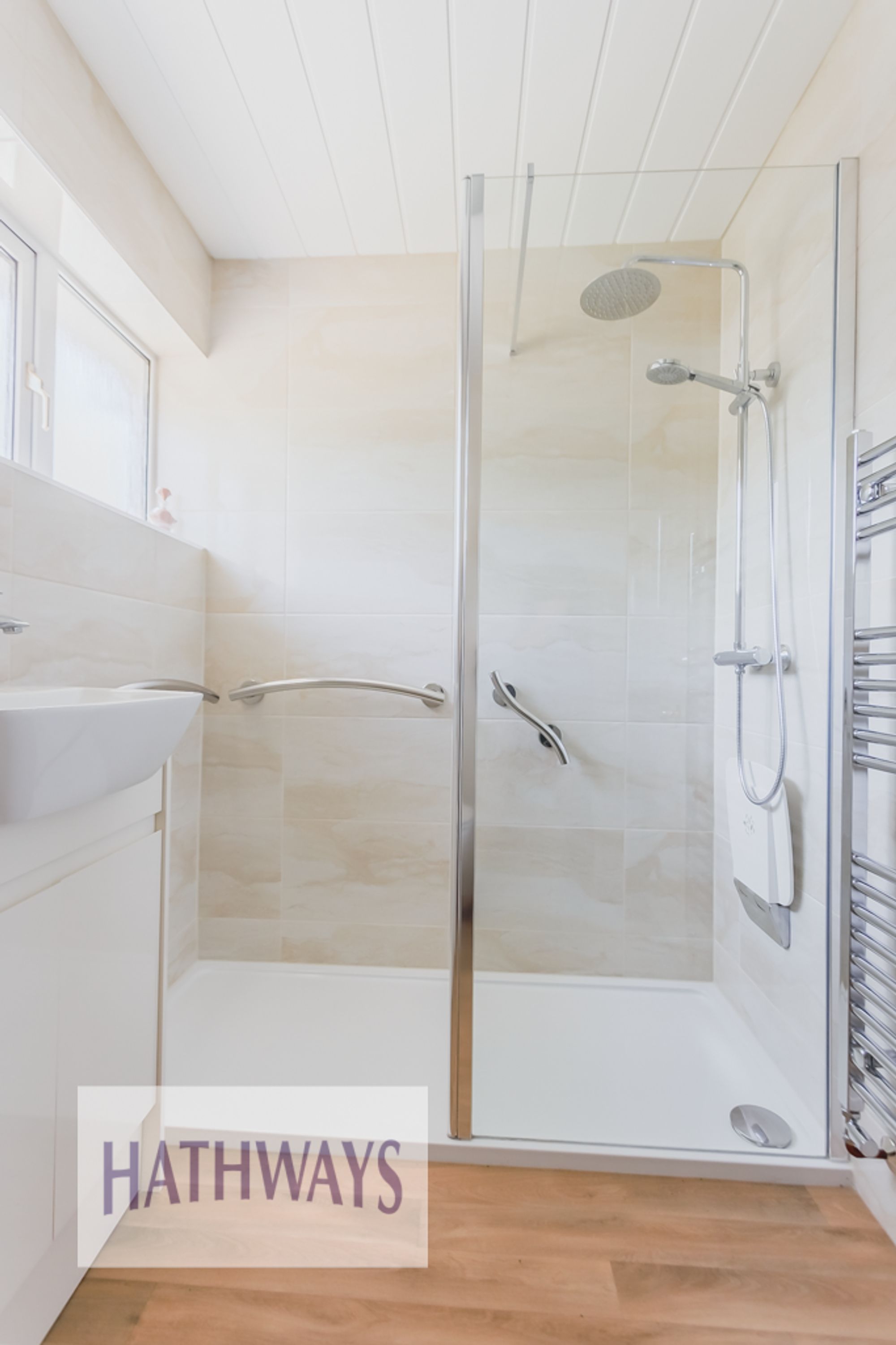 3 bed mid-terraced house for sale in Presteigne Walk, Cwmbran  - Property Image 31