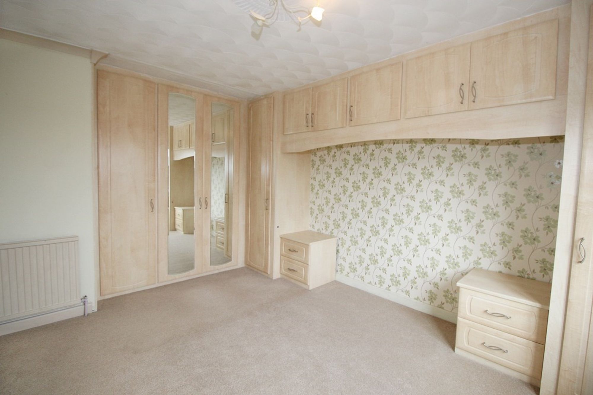 3 bed house for sale in Laurel Dene, Pontyclun  - Property Image 10
