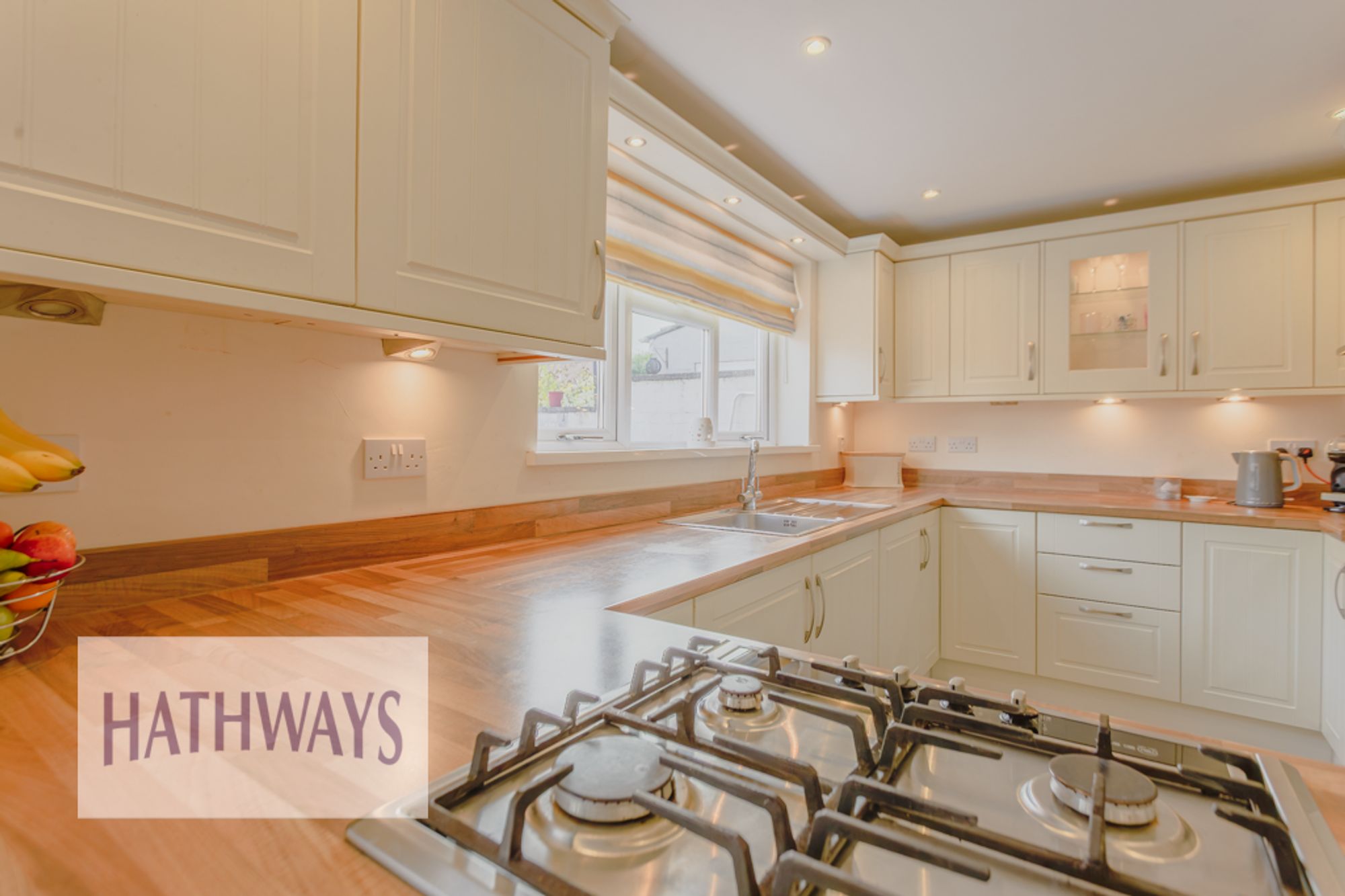 3 bed mid-terraced house for sale in Kidwelly Road, Cwmbran  - Property Image 17