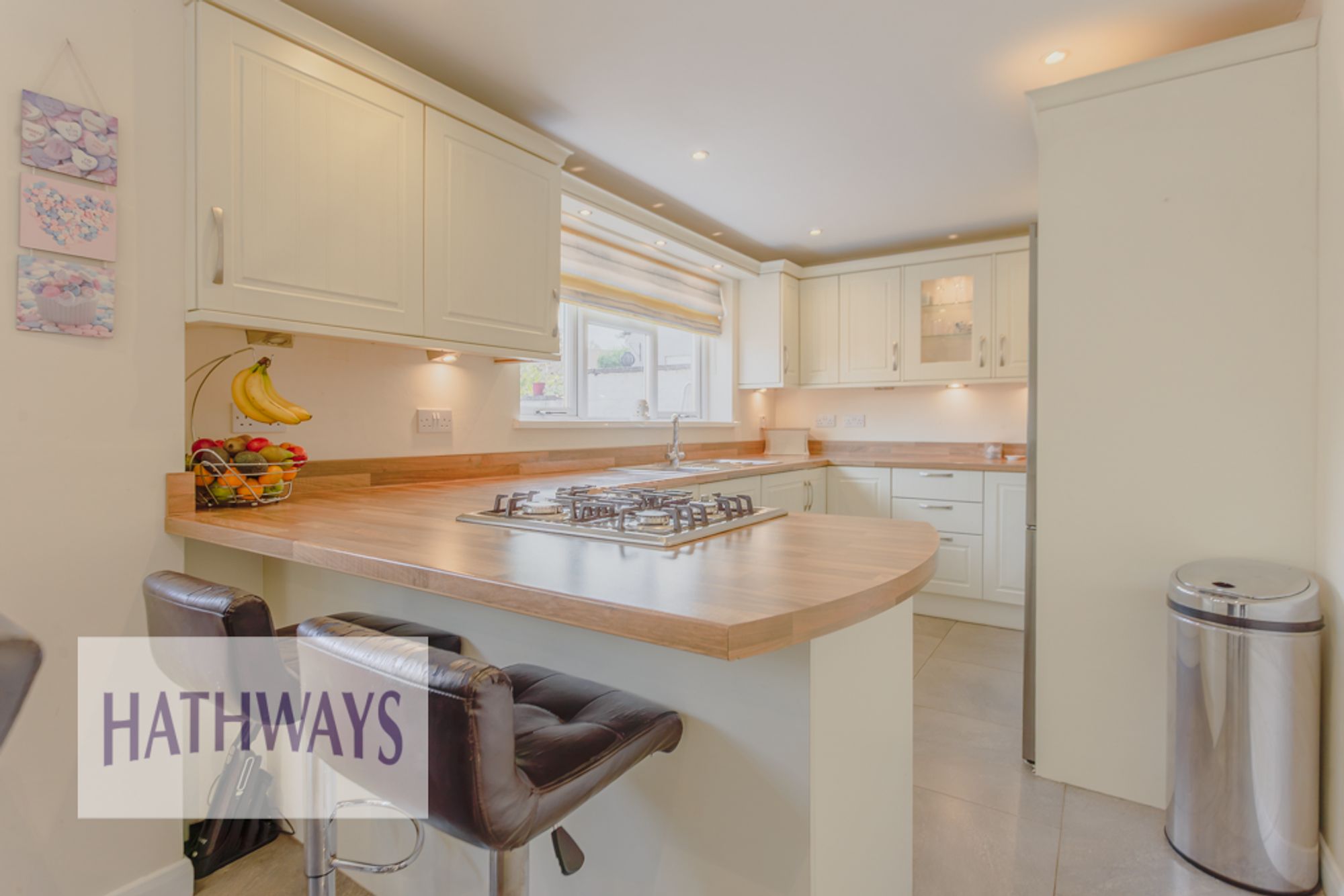 3 bed mid-terraced house for sale in Kidwelly Road, Cwmbran 6