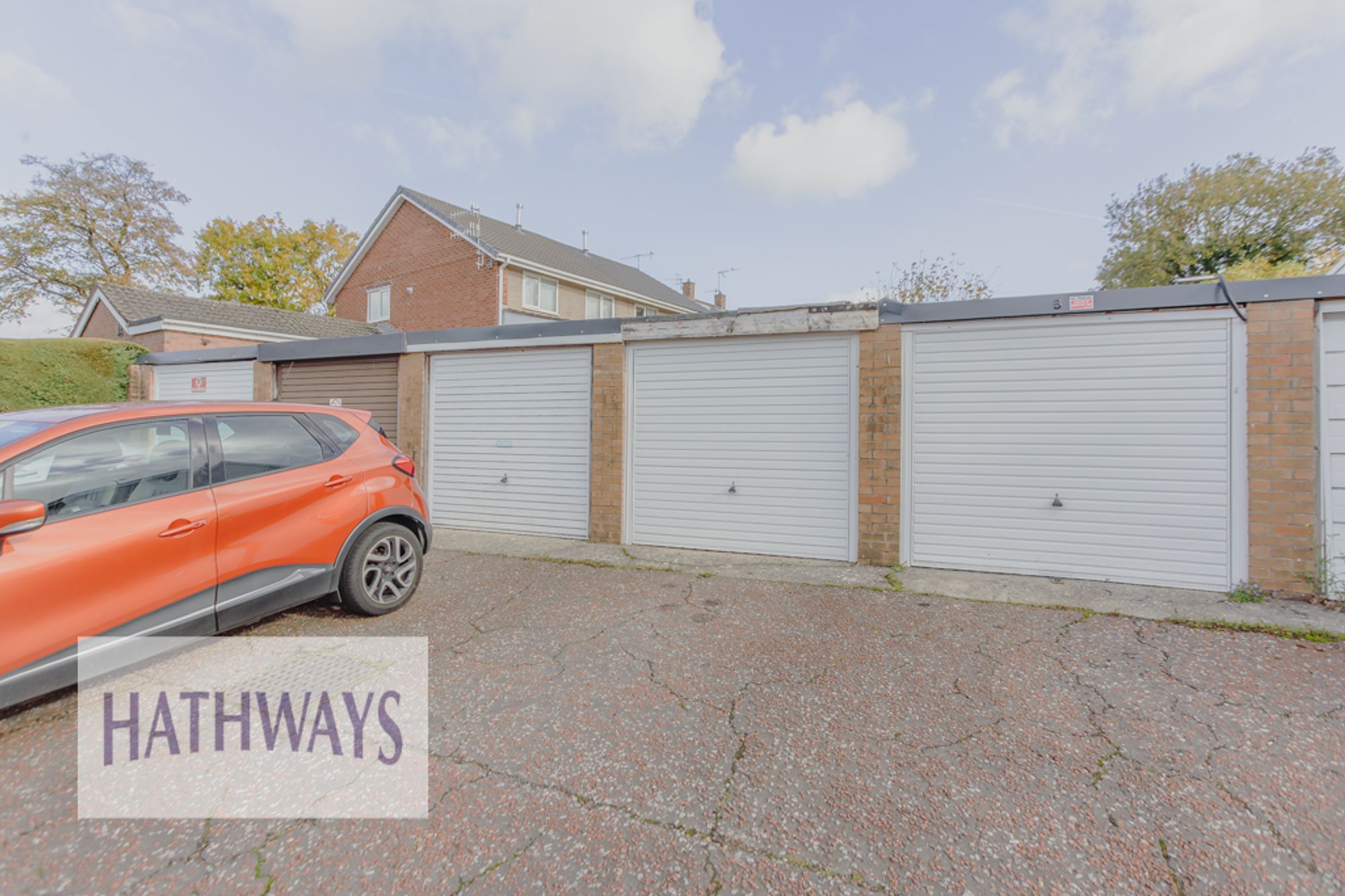 3 bed mid-terraced house for sale in Kidwelly Road, Cwmbran 1