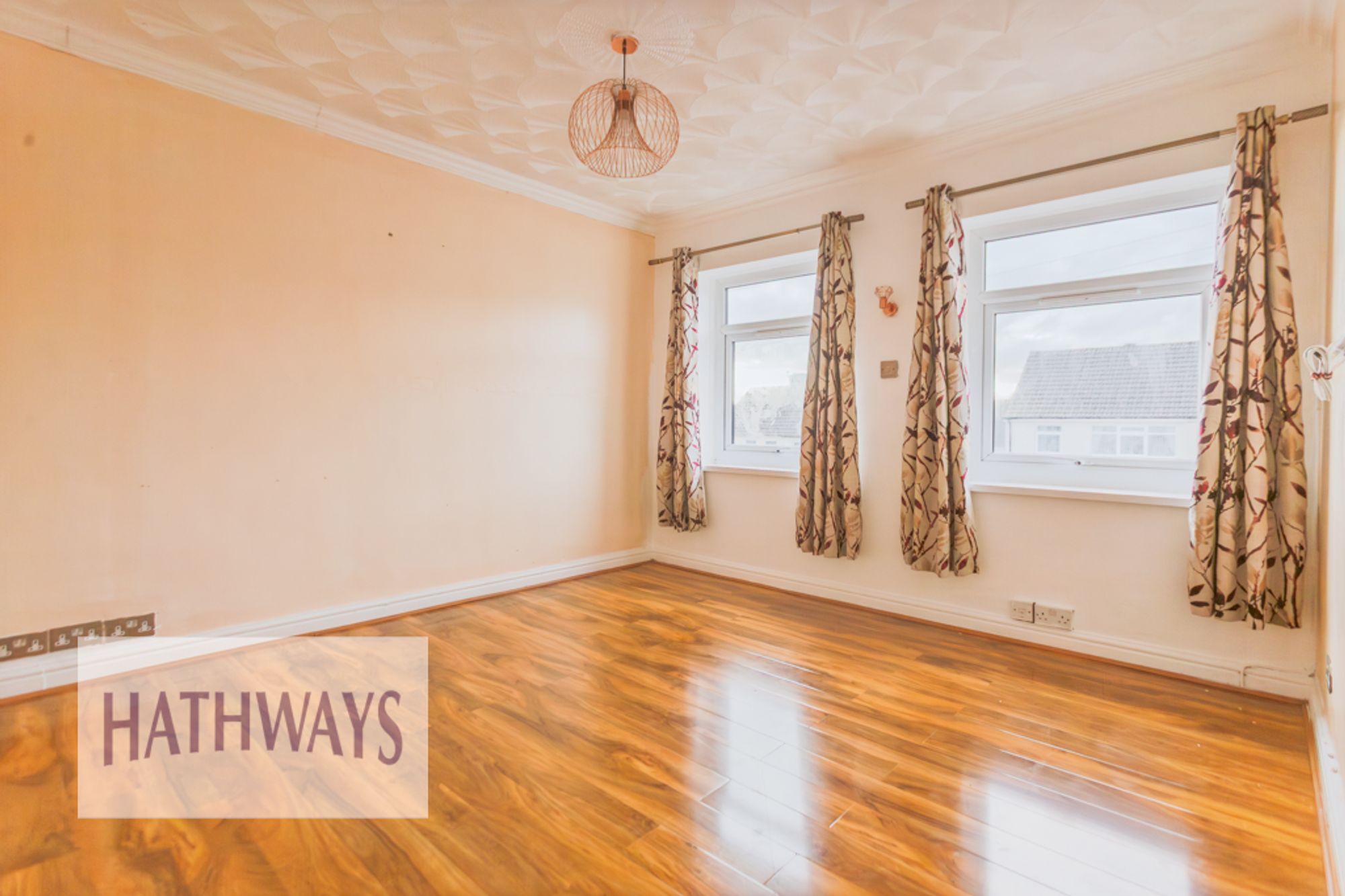 3 bed semi-detached house to rent in Maesgwyn, Cwmbran 14