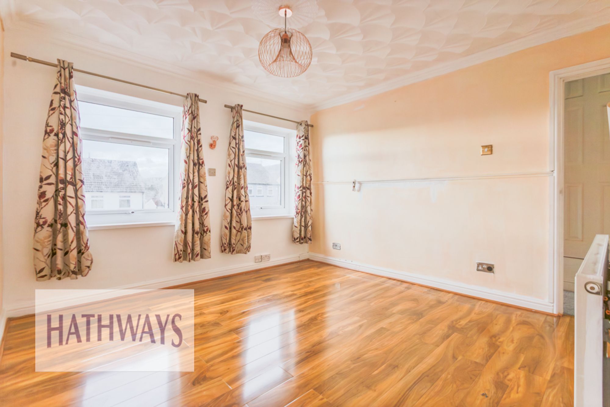 3 bed semi-detached house to rent in Maesgwyn, Cwmbran 15