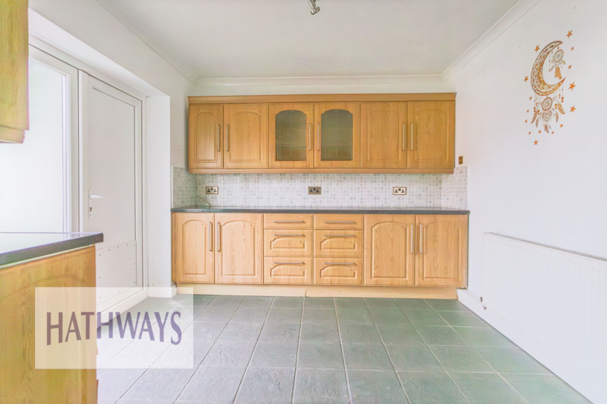 3 bed semi-detached house to rent in Maesgwyn, Cwmbran  - Property Image 6