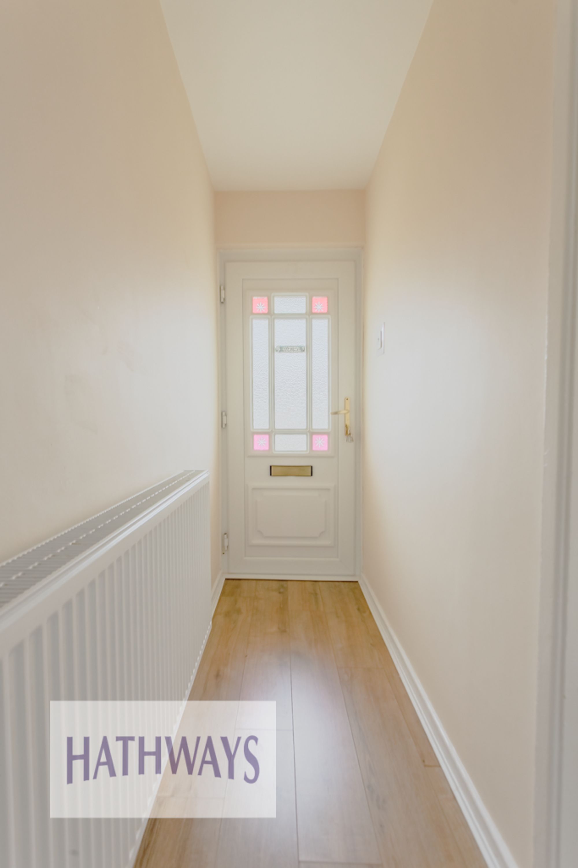 2 bed flat for sale in Oaklands Road, Pontypool  - Property Image 3