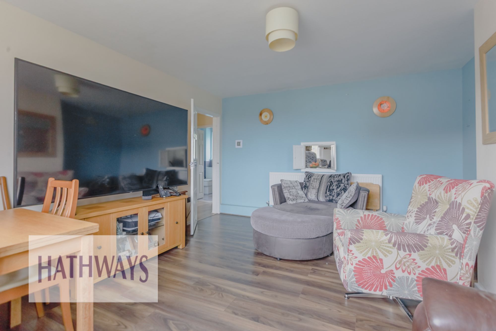 2 bed flat for sale in Oaklands Road, Pontypool  - Property Image 7
