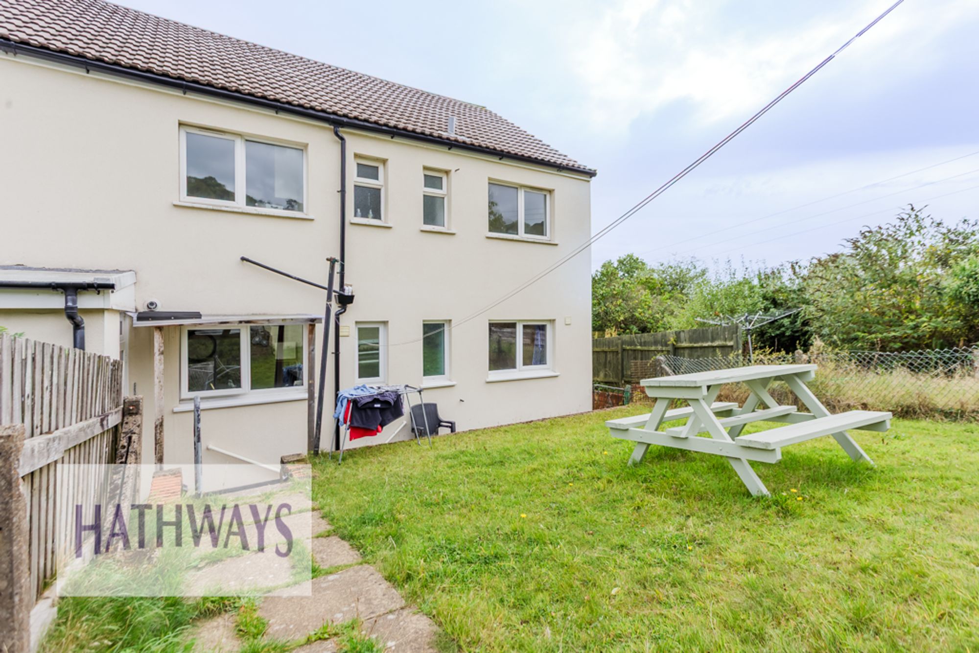 2 bed flat for sale in Oaklands Road, Pontypool  - Property Image 25