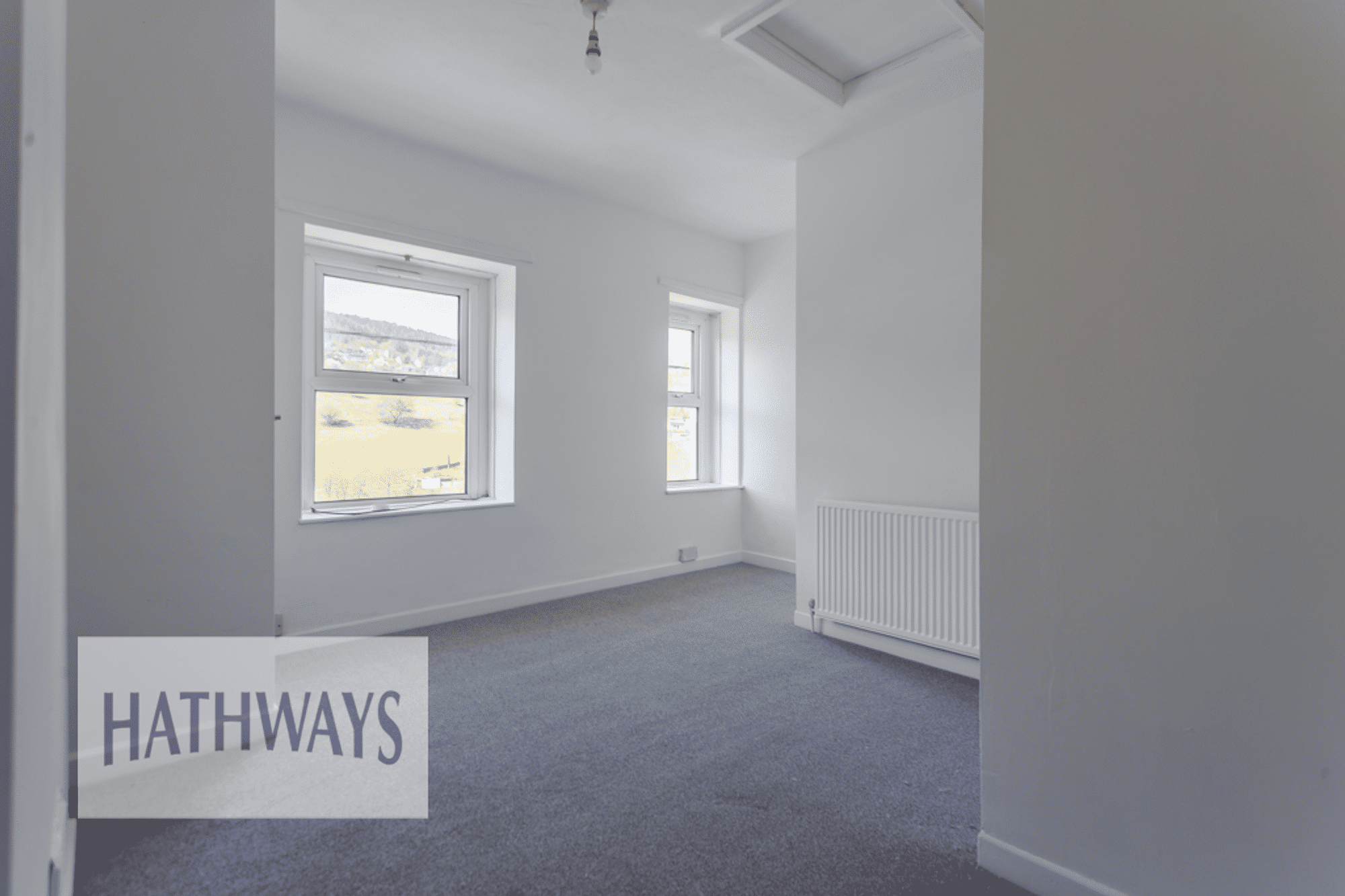 2 bed mid-terraced house for sale in Commercial Road, Abertillery  - Property Image 11