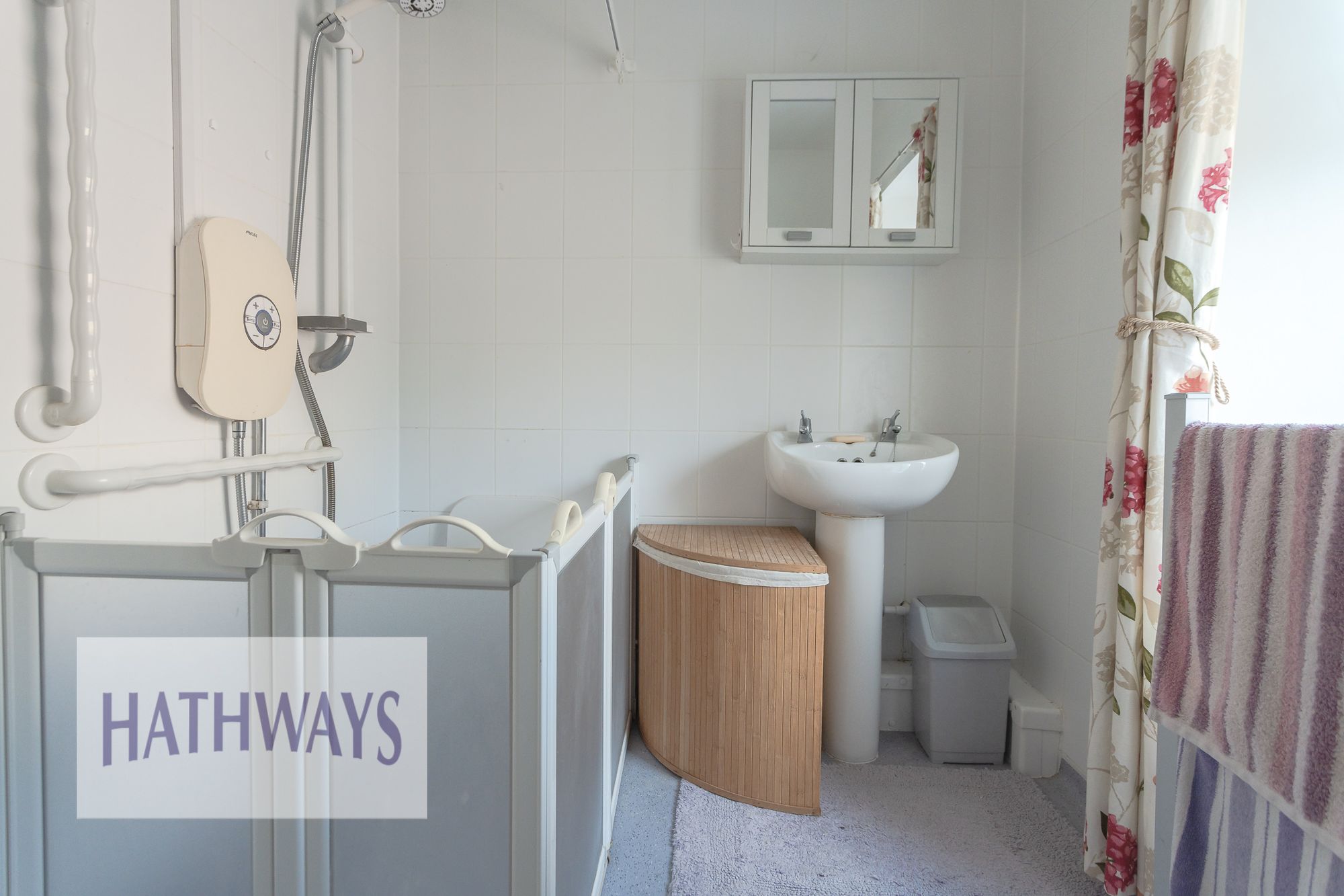 2 bed end of terrace house for sale in Viaduct Road, Garndiffaith, NP4  - Property Image 32