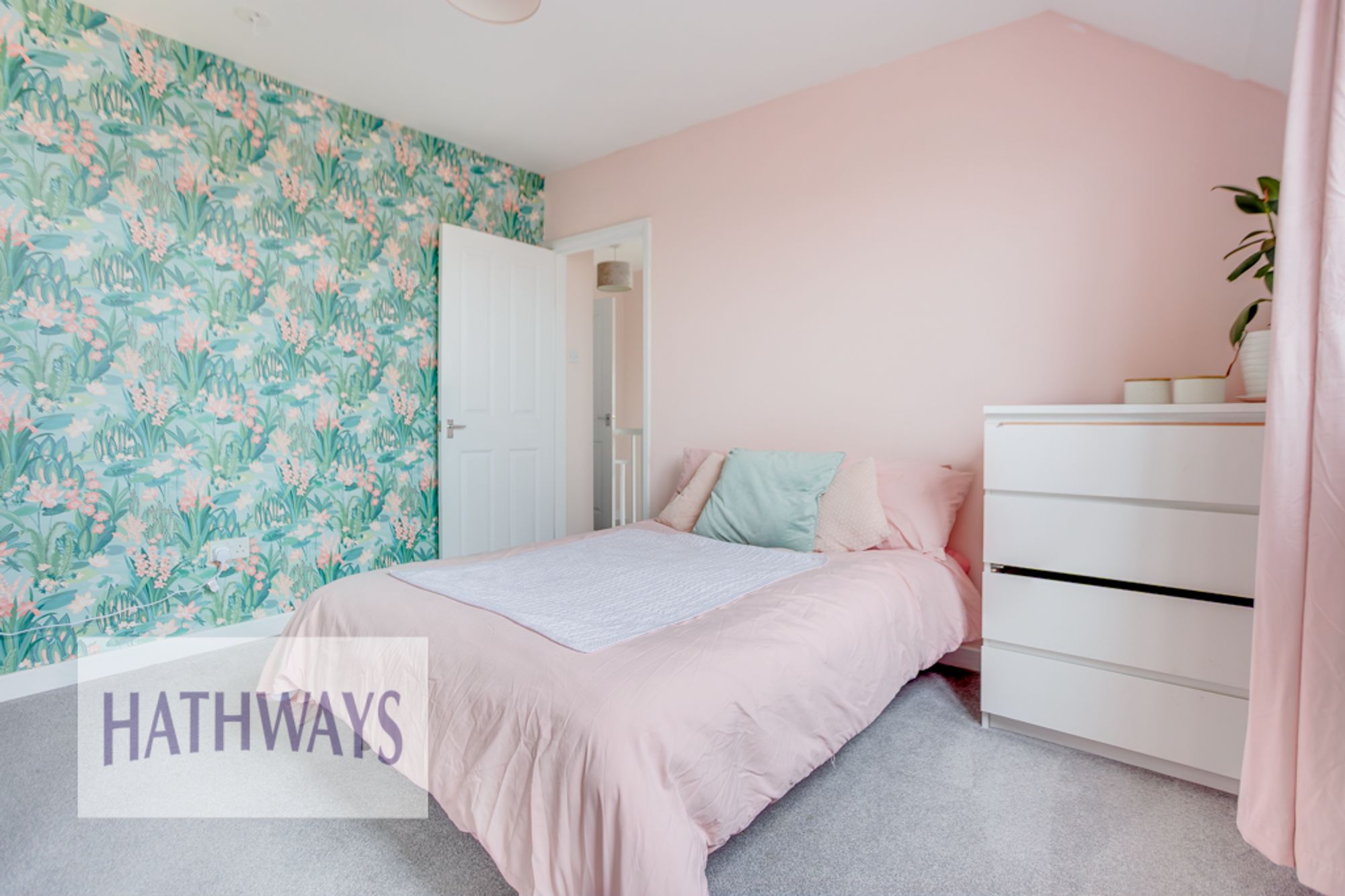 3 bed semi-detached house for sale in Station Road, Cwmbran  - Property Image 19