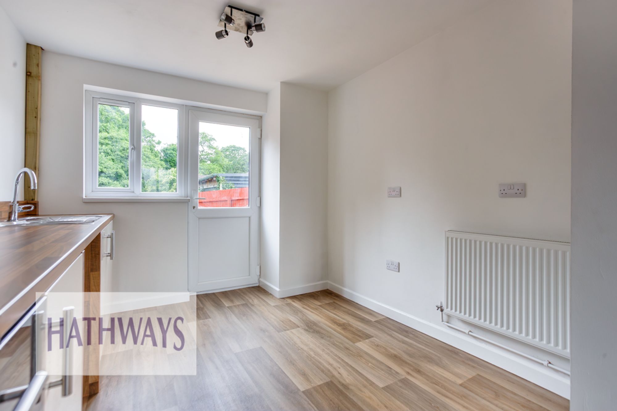 3 bed terraced house for sale in Ledbrooke Close, Cwmbran 11