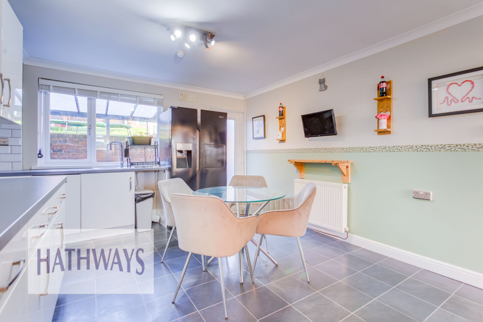 3 bed mid-terraced house for sale in Springfield Road, Pontypool  - Property Image 11