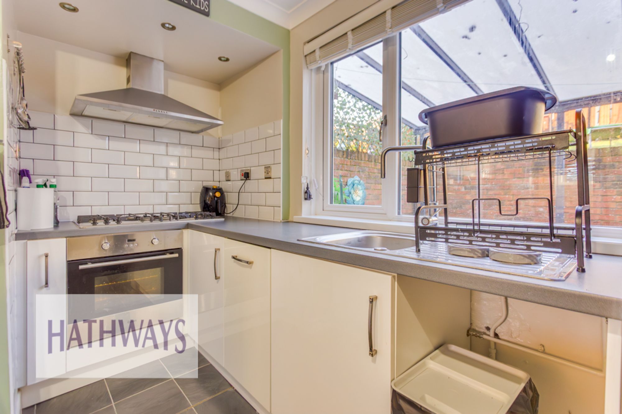 3 bed mid-terraced house for sale in Springfield Road, Pontypool 11