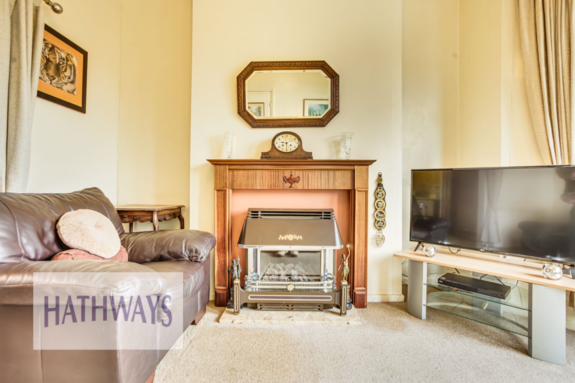 2 bed terraced house for sale in Park View, Cwmbran 5