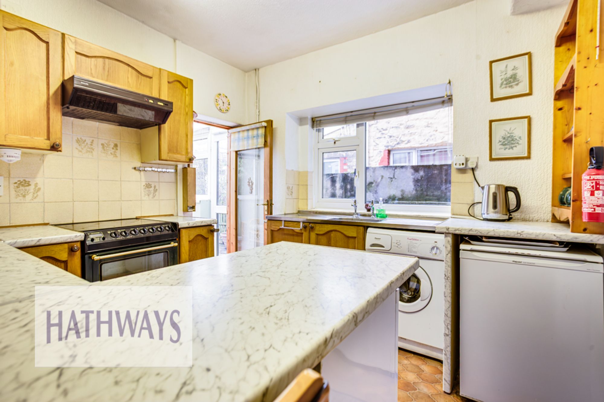 2 bed terraced house for sale in Park View, Cwmbran  - Property Image 16
