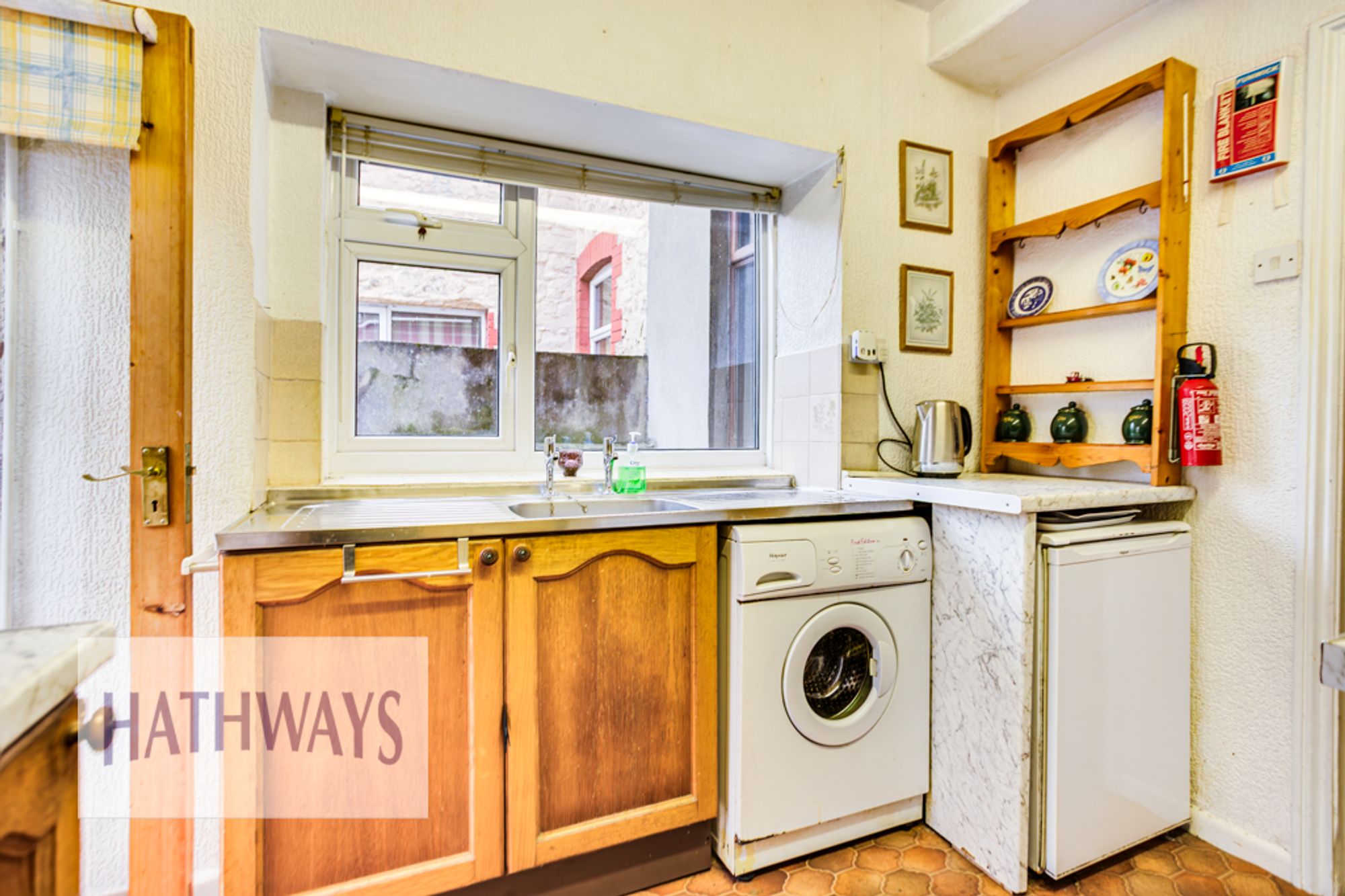 2 bed terraced house for sale in Park View, Cwmbran 16