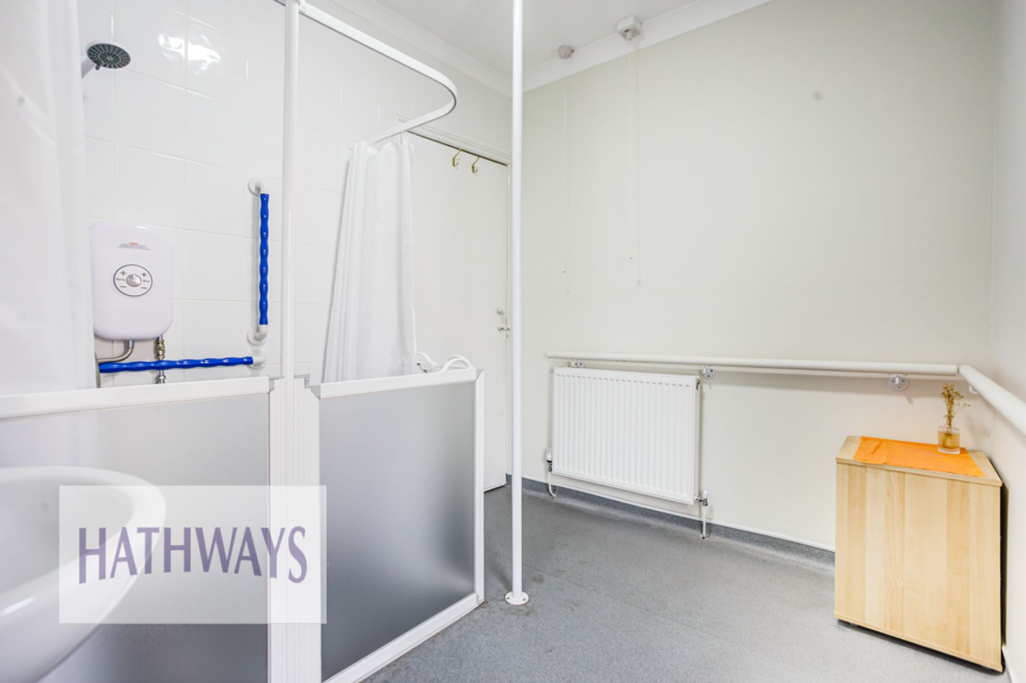 2 bed terraced house for sale in Park View, Cwmbran 29